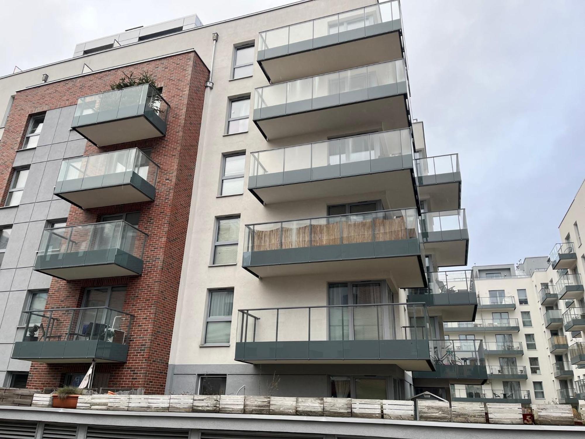 Oldtown Retro Apartment By Marina With Balcony For 6 People Gdansk Bagian luar foto